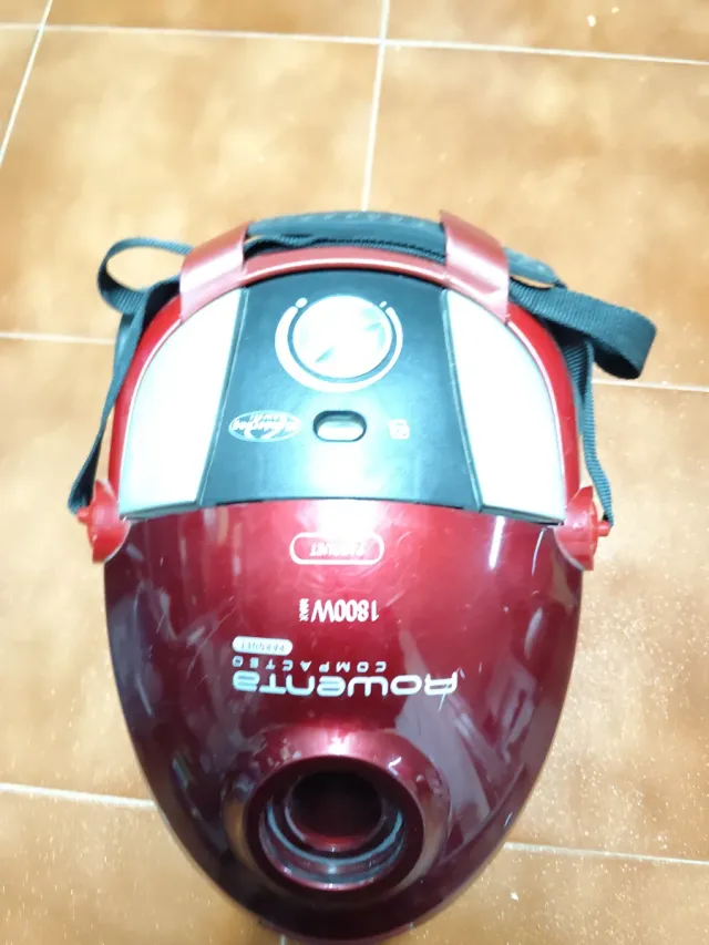Aspirador Rowenta Compacteo 1800W