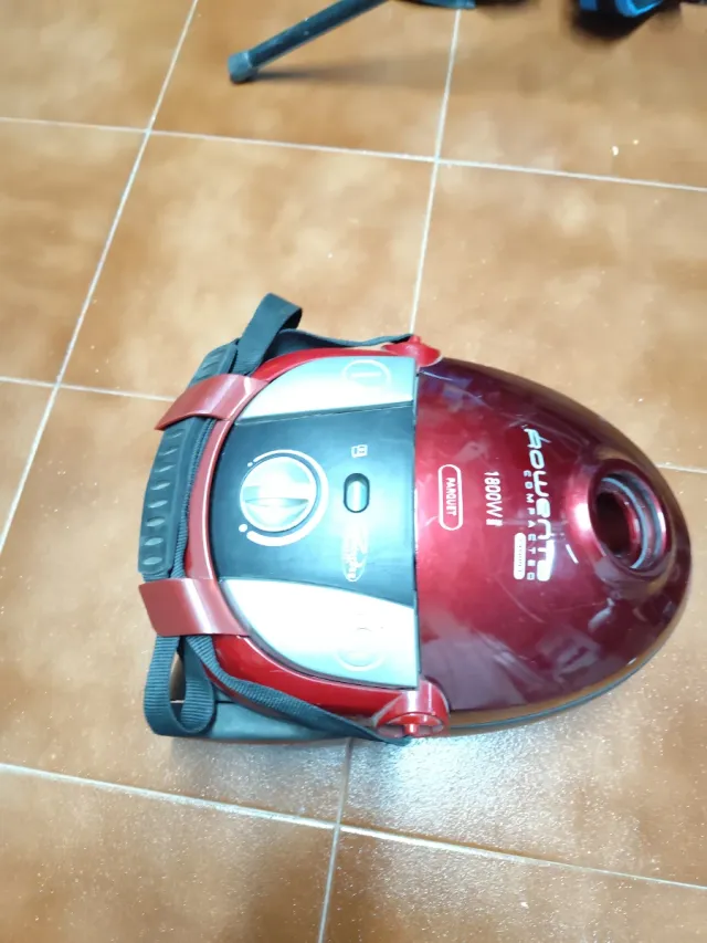Aspirador Rowenta Compacteo 1800W