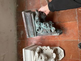 Mensulas de escayola