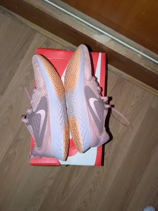 Zapatillas deportivas Nike rosas