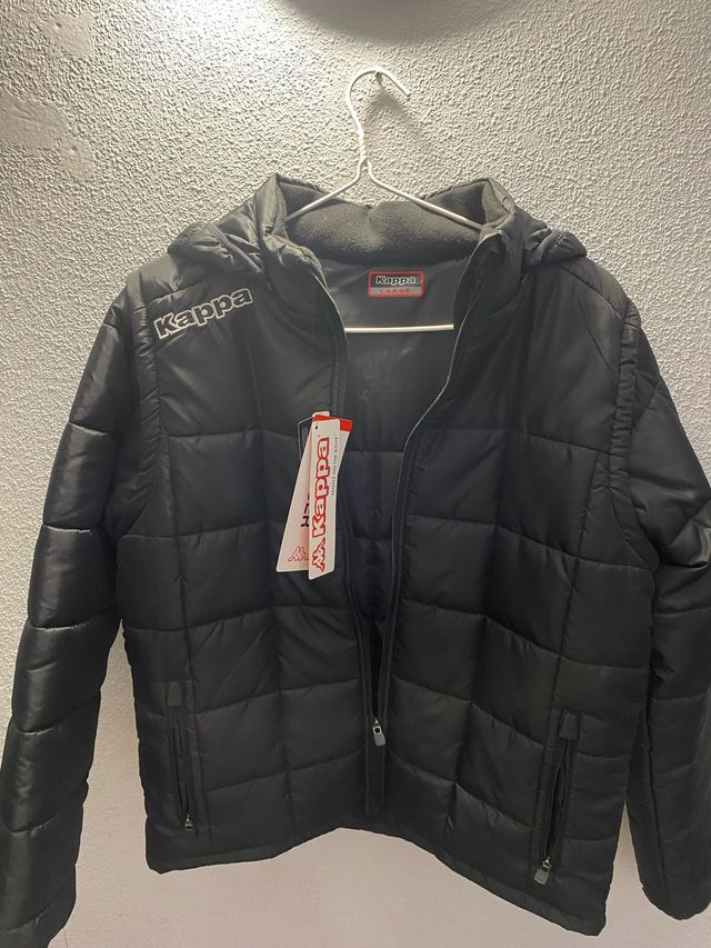 Abrigo Kappa Negro Talla L