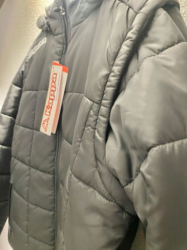 Abrigo Kappa Negro Talla L