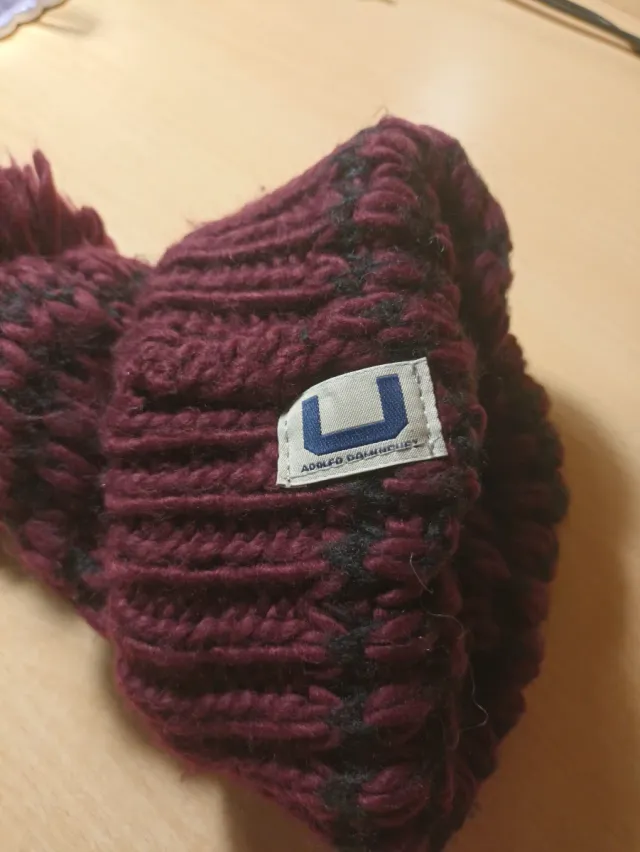 Gorro Adolfo Domínguez