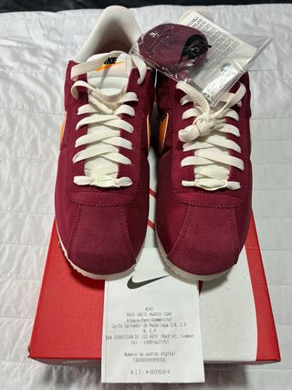 Nike Cortez TXT Rojo y Naranja