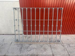 Reja de ventana de hierro