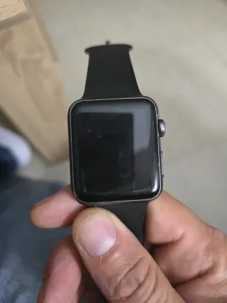 Apple Watch Series 7 con posible problema de placa