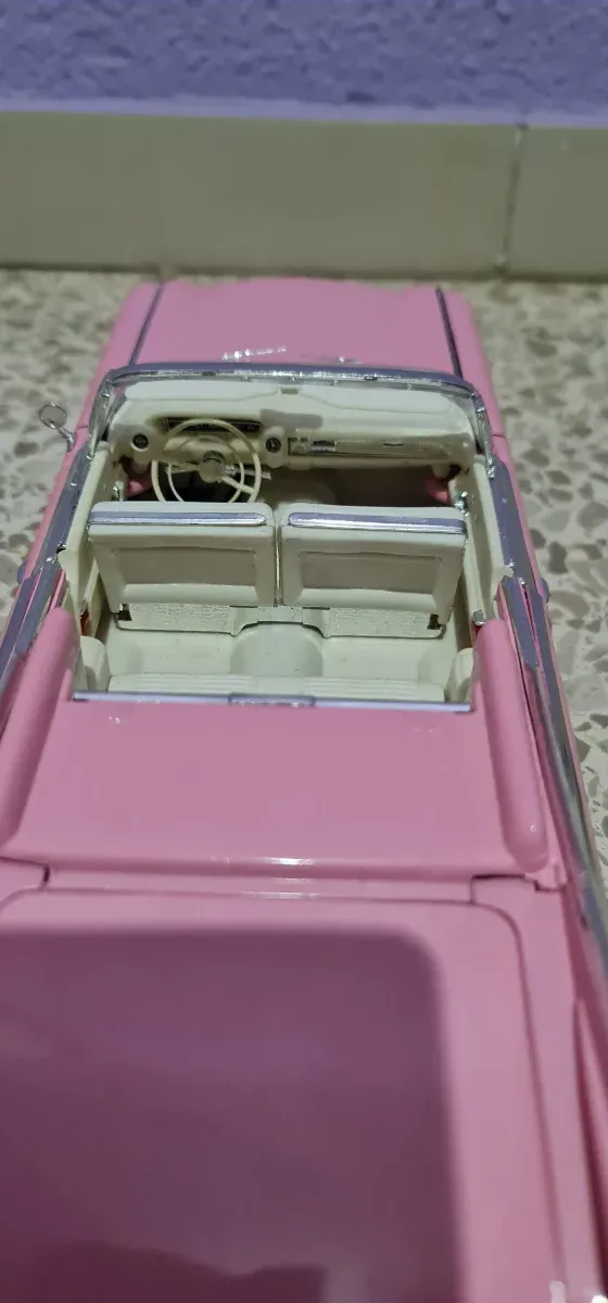 Carro Cadillac Eldorado 1954 1:18