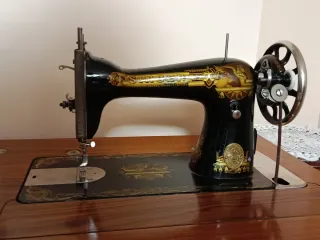 Máquina de coser Singer