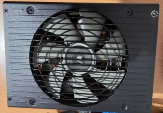 Corsair AX1600i Fuente de Alimentación