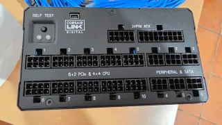 Corsair AX1600i Fuente de Alimentación