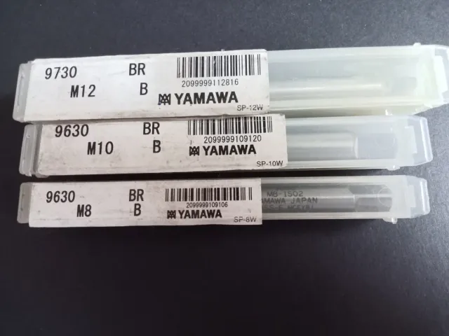 Lotto 3 maschi filettare Yamawa M8/M10/M12