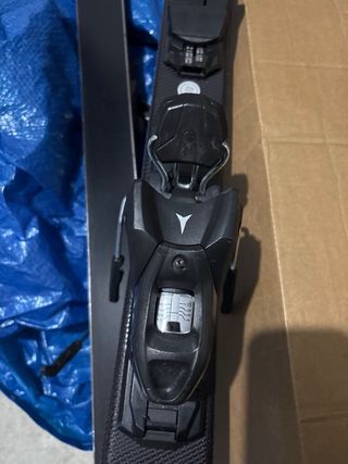 Atomic Mujer 149cm Esquís con palos