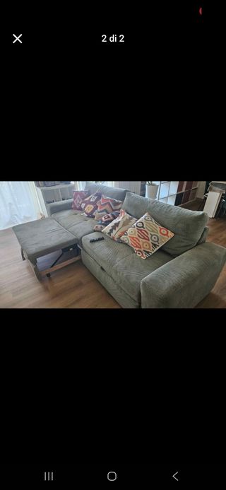 Divano angolare divisibile in due moduli