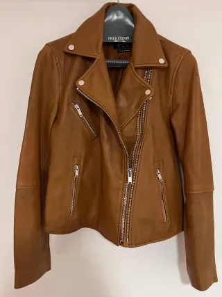 Chaqueta Cuero Camel Talla L Stradivarius