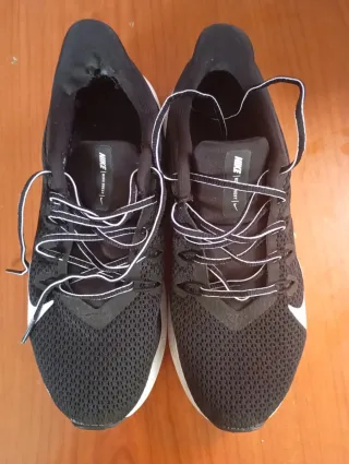 Zapatillas Nike Running Mujer Negras Blancas