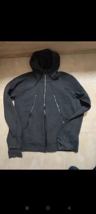 Chaqueta Jordan Gris con Cremallera