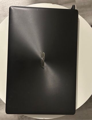 Portátil Asus F550C