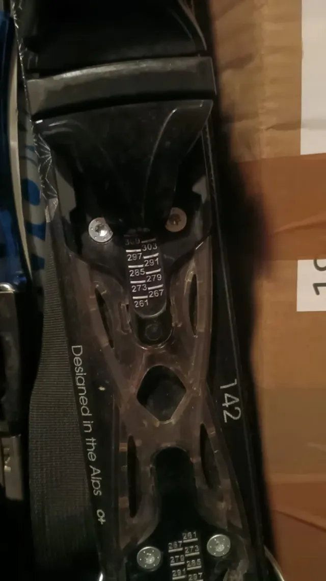 Sci Rossignol Attraxion 142 cm