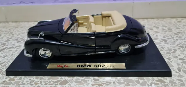Carro Maisto BMW 502 (1955) 1:18