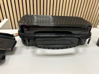 Nintendo Switch con funda, juego y mando