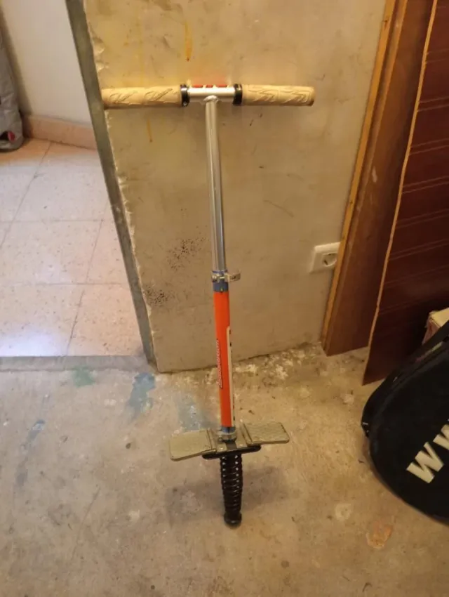 Patin saltador Pogo Stick