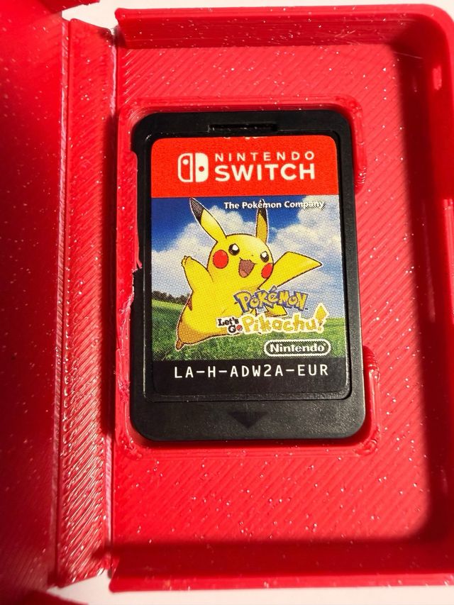 Jogo Nintendo Switch Pokémon: Let's Go Pikachu!