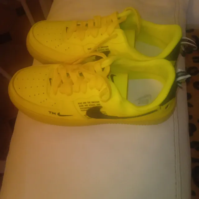 Zapatillas Nike Hombre Amarillas y Negras
