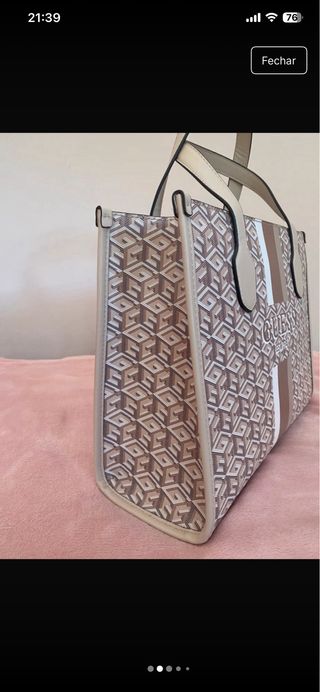 Mala Guess bege e castanho