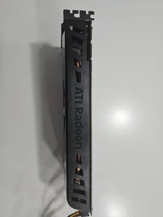 XFX Radeon HD 5850 1GB GDDR5