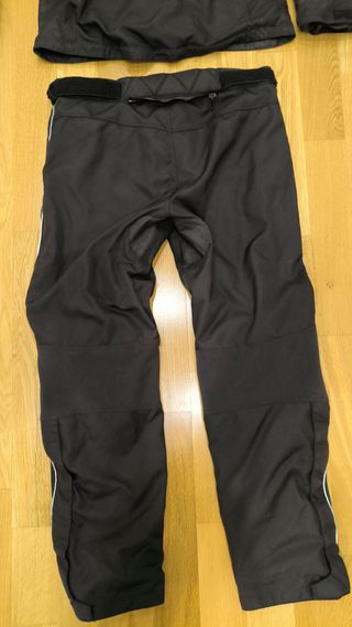 Chaqueta y pantalón moto. Talla XL
