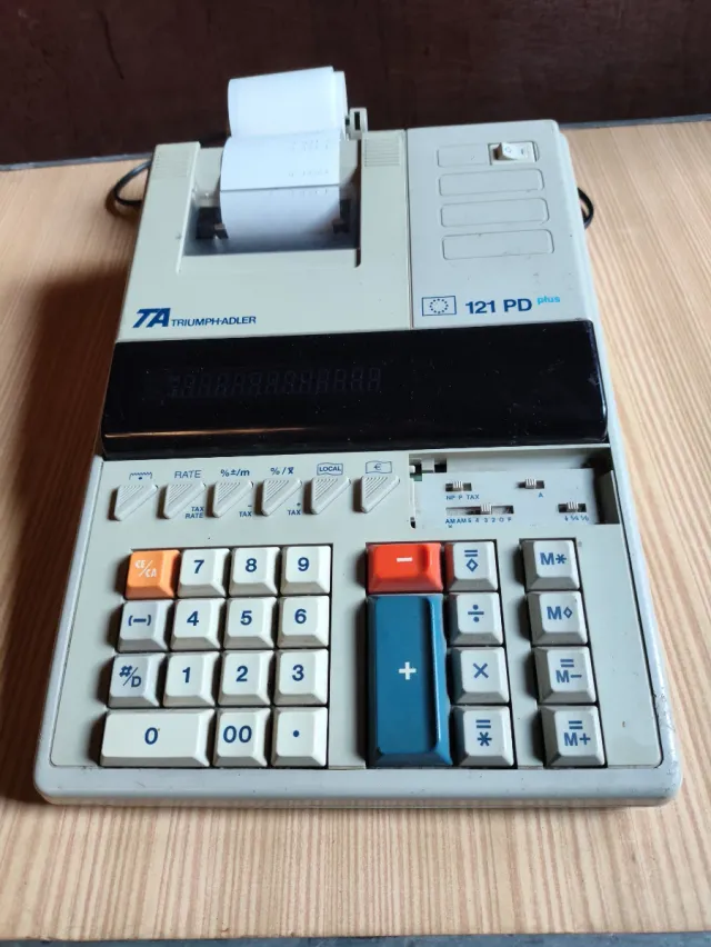 Lote 2 calculadoras Sanyo CY 3421DP