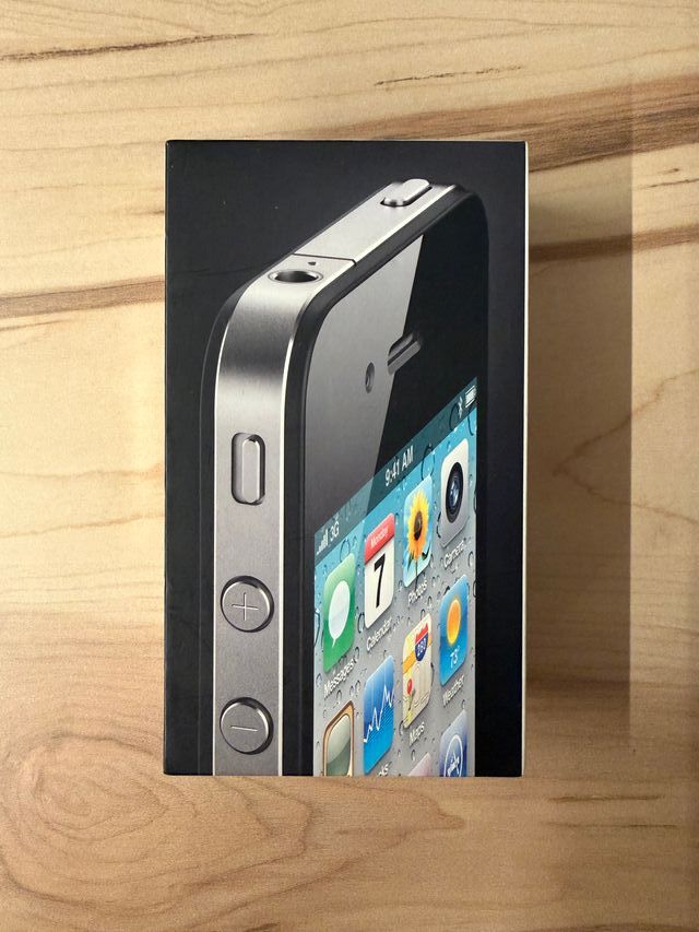 Caja vacía iPhone 4