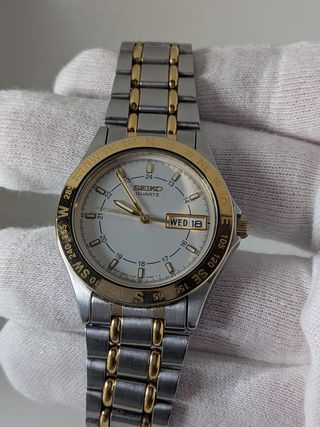 Reloj Seiko 7N43-6A40 Cuarzo Hombre Oro Plata
