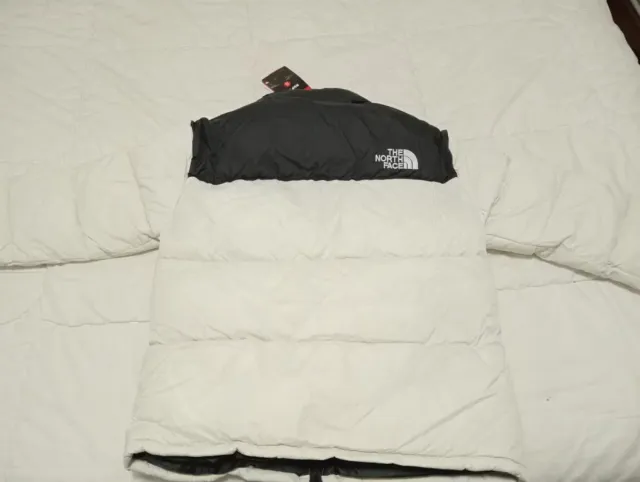 Chaqueta The North Face Negra y Blanca