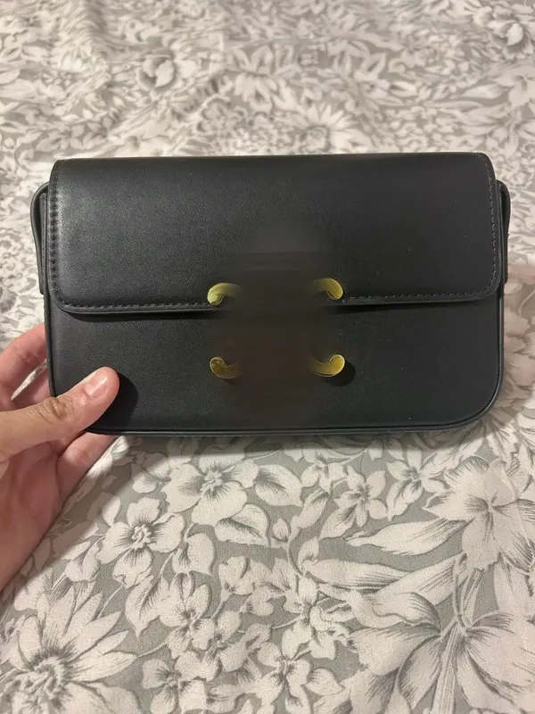 Bolso de mano negro