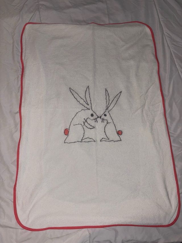 Funda cambiador IKEA con conejitos