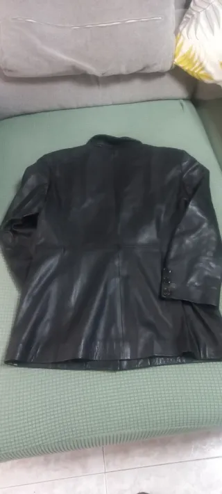 Chaqueta de cuero Civit negra