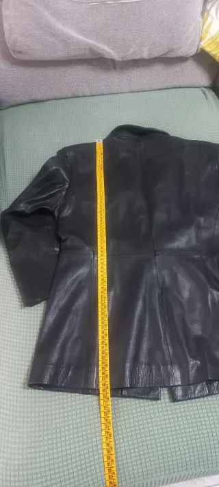 Chaqueta de cuero Civit negra