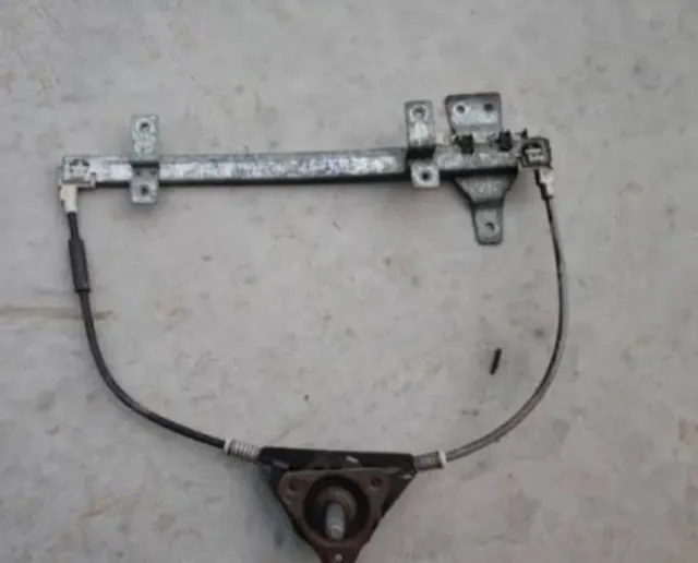 Elevalunas Manual Nissan Terrano 2