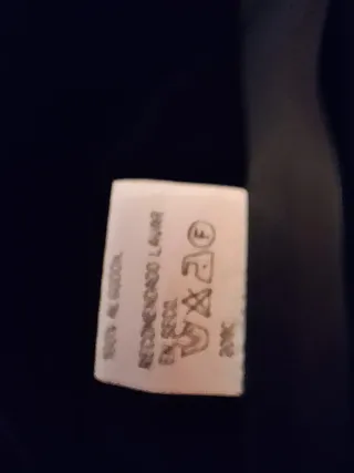 Capa Terciopelo Negra con Bolsillos