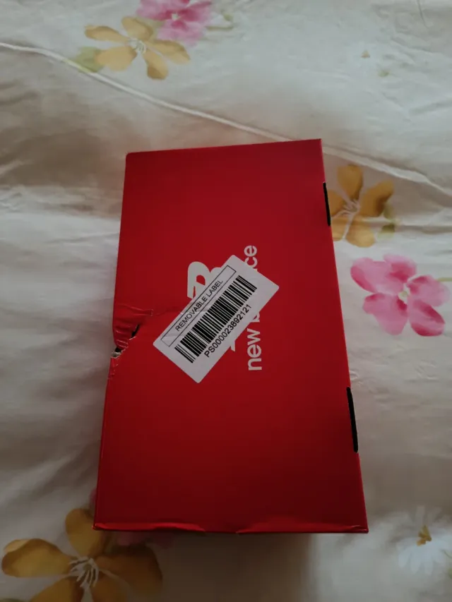 Zapatillas New Balance Azul y Rojo