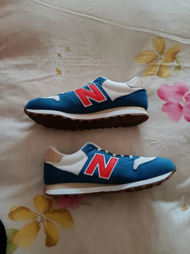 Zapatillas New Balance Azul y Rojo