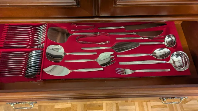 Cubertería de acero inoxidable 18/8