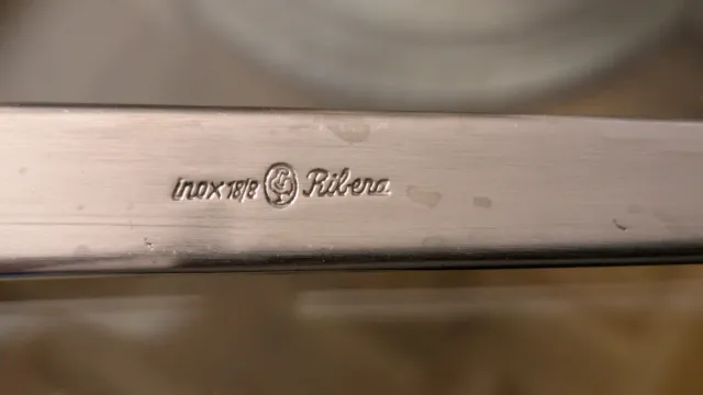 Cubertería de acero inoxidable 18/8