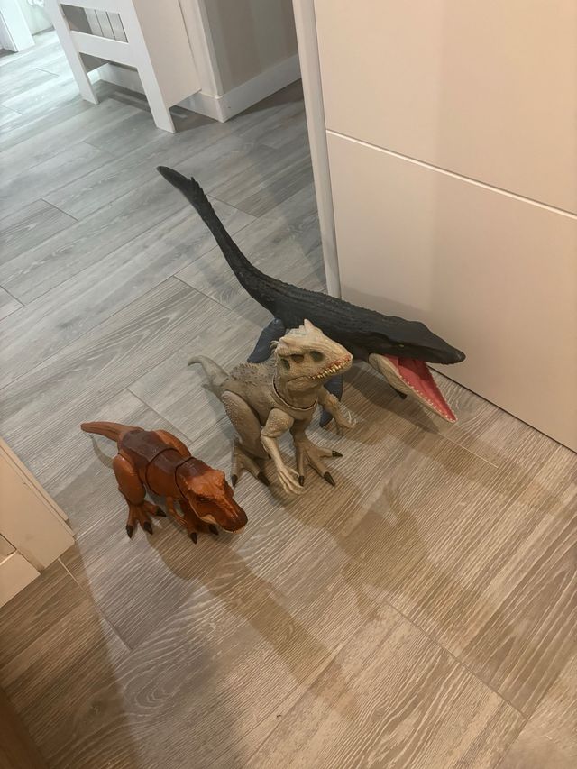 Dinosaurios Colosales Juguetes