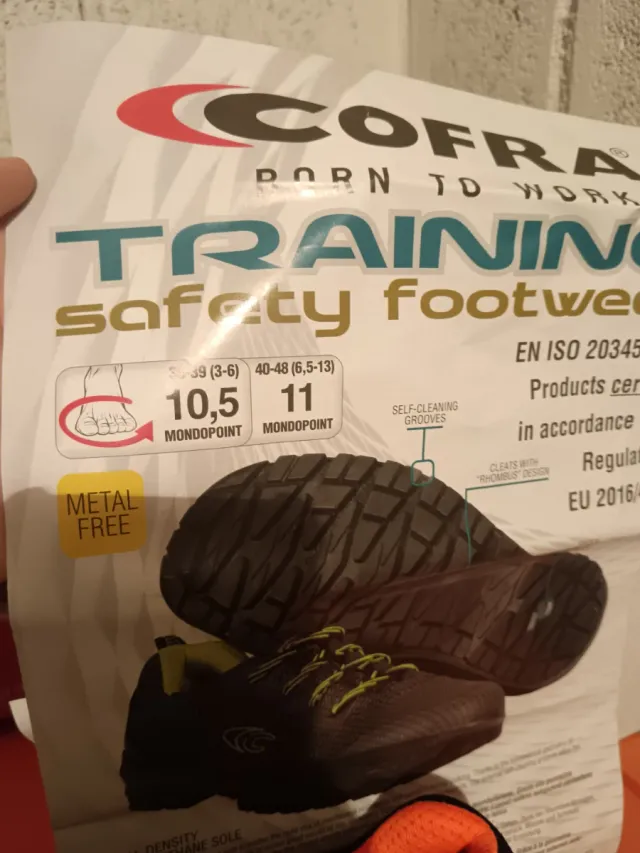 Zapato de Seguridad Cofra Negro y Naranja