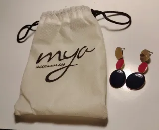 Orecchini Mya Accessories colorati viola e fucsia