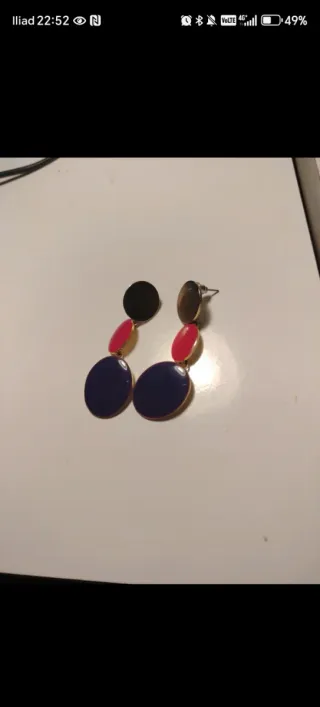 Orecchini Mya Accessories colorati viola e fucsia