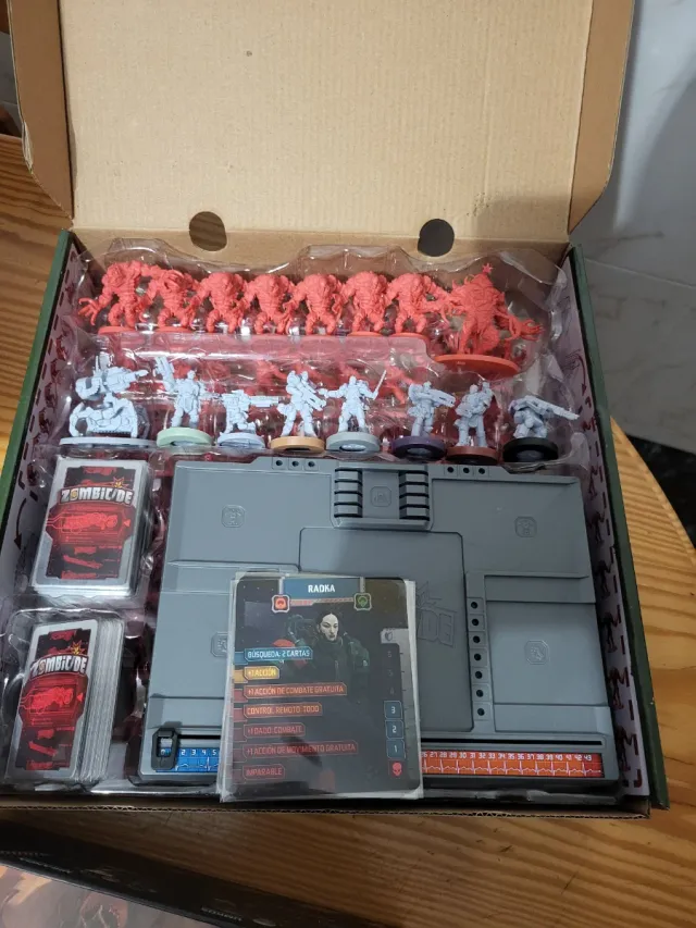 Zombicide Dark Side Juego de Mesa