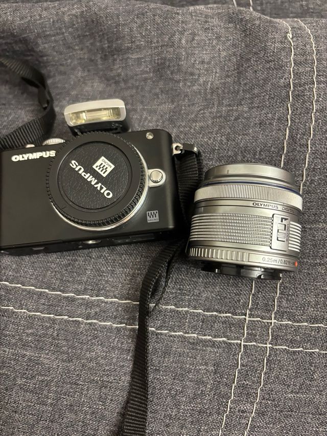 Cámara Olympus Digital M.Zuiko 14-42mm